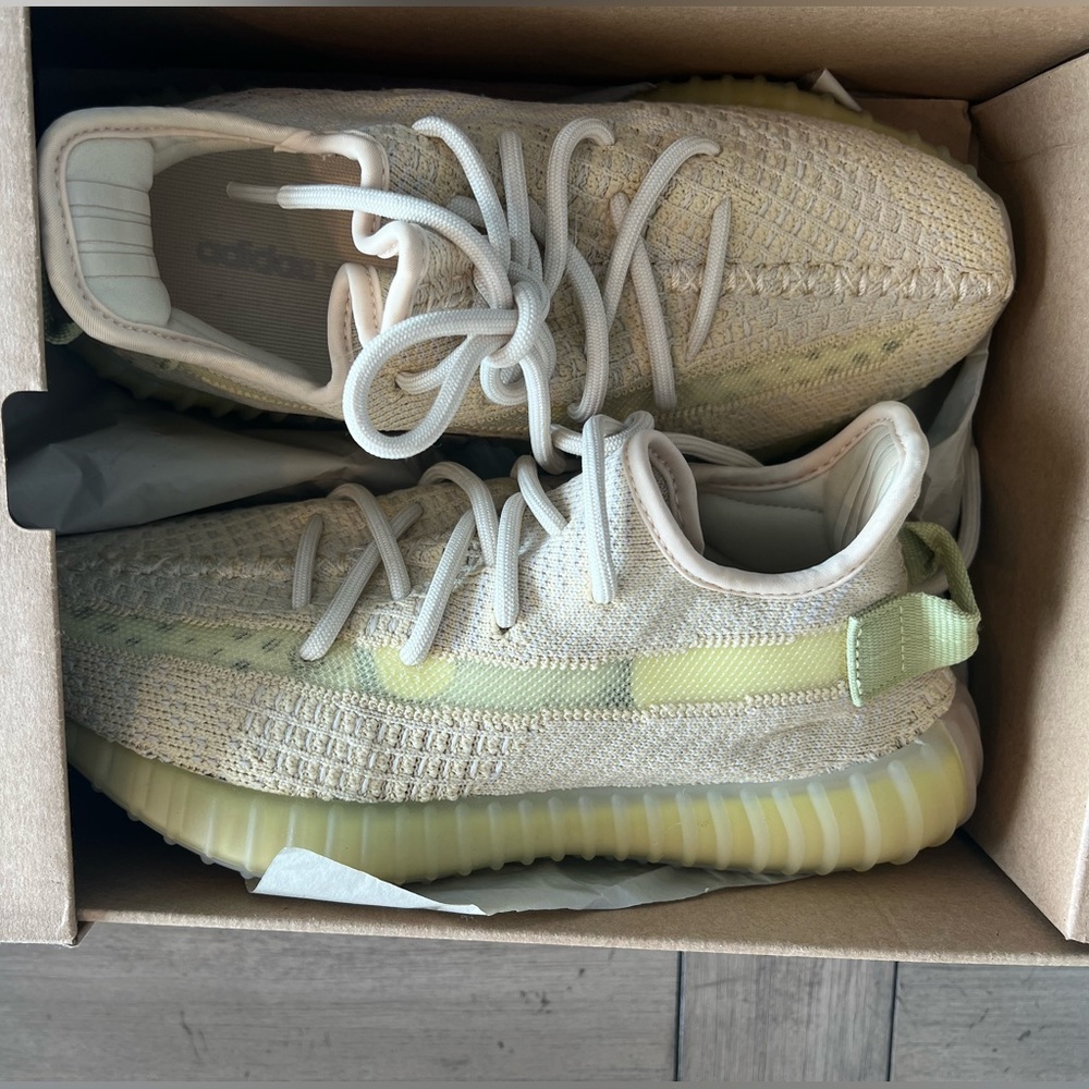 Yeezy Boost 350 V2 in Flax